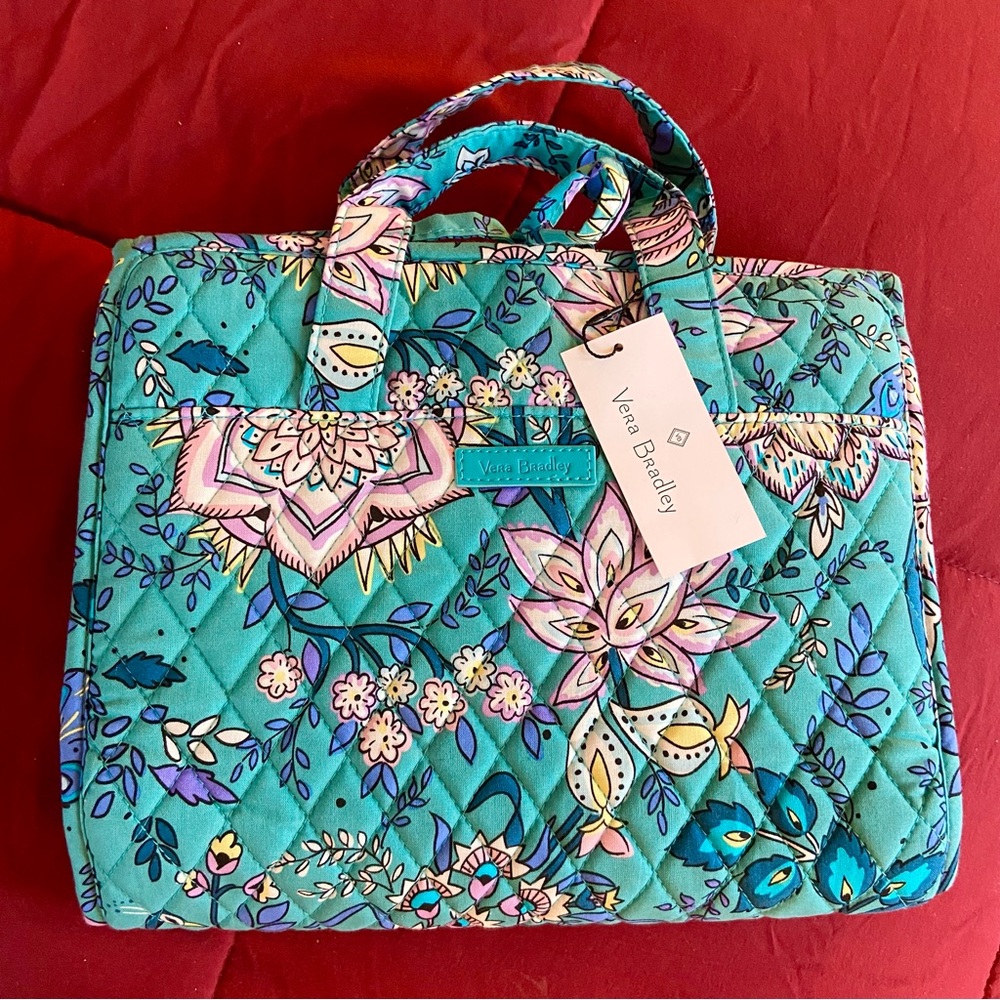 Vera Bradley hanging organizer